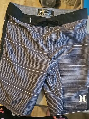 Hurley Striped - Black & Gray- Swim Trunks- Boys 7